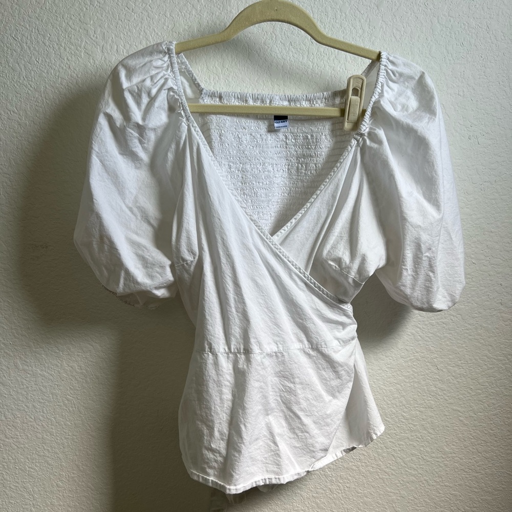 SOLD
Old Navy White Wrap Puff Sleeve Blouse